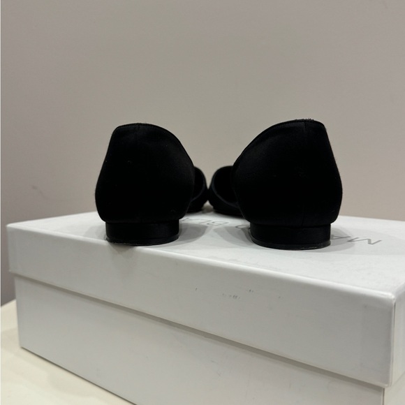 Crystal embellished satin flats from Manolo Blahnik - Picture 8 of 11